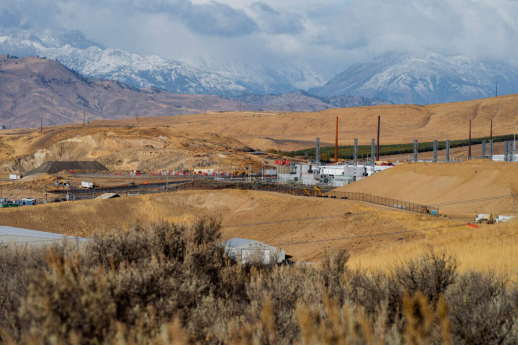 Editorial: Meeting needs for data centers, fair power rates